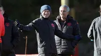 Wayne Rooney dan Jose Mourinho (Mirror)