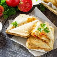 Ilustrasi toast./Copyright shutterstock.com/g/elena.hramova