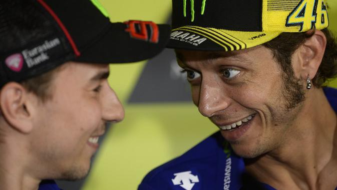 Jorge Lorenzo dan Valentino Rossi ( AFP PHOTO / JOSEP LAGO )