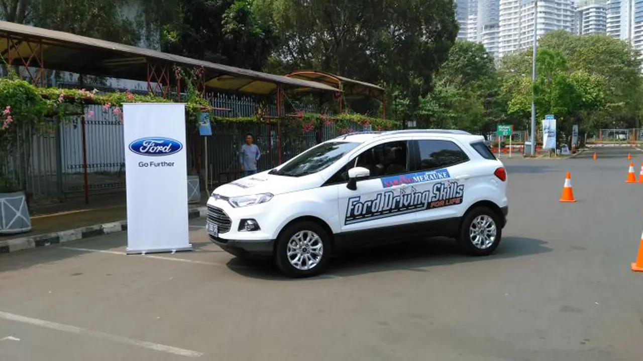 Ford Gelar Pelatihan Keterampilan Mengemudi Untuk Wartawan