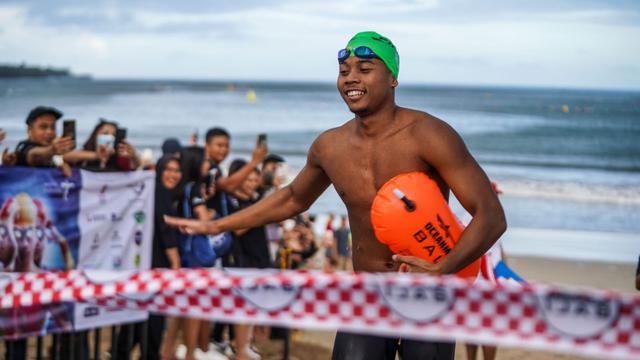 Fadlan Prawira, perenang nasional, olympian, juara kategorin 2km overal men