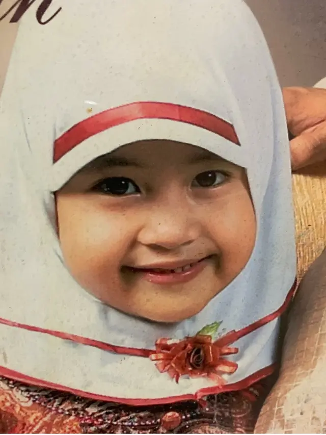 Menginjak Usia 20 Tahun, Ini 6 Potret Transformasi Adiba Putri Mendiang Uje