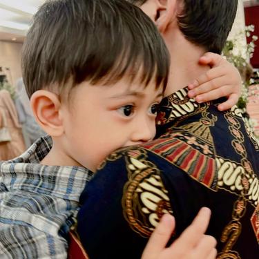 Nikahi Janda, Ini 6 Potret Beni Mulyana Kakak Lesti Kejora dan Anak Sambung