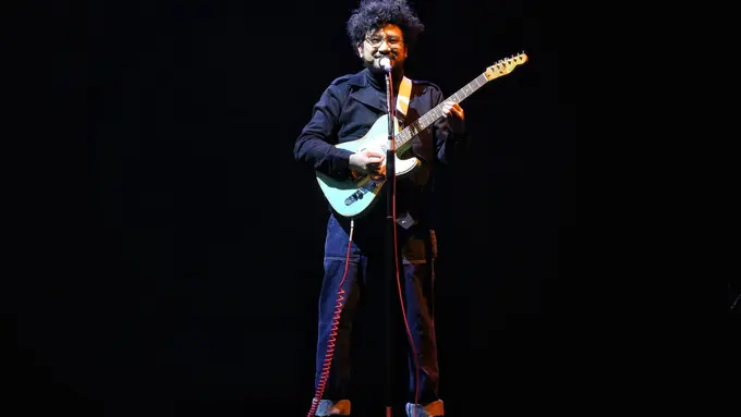 [Fimela] Kunto Aji Acara Synchronize Fest 2020