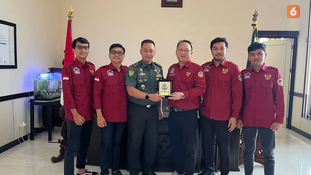 Pertemuan DPW Ratu Prabu Sulsel dan Divif 3 Kostrad (Liputan6.com/Fauzan)