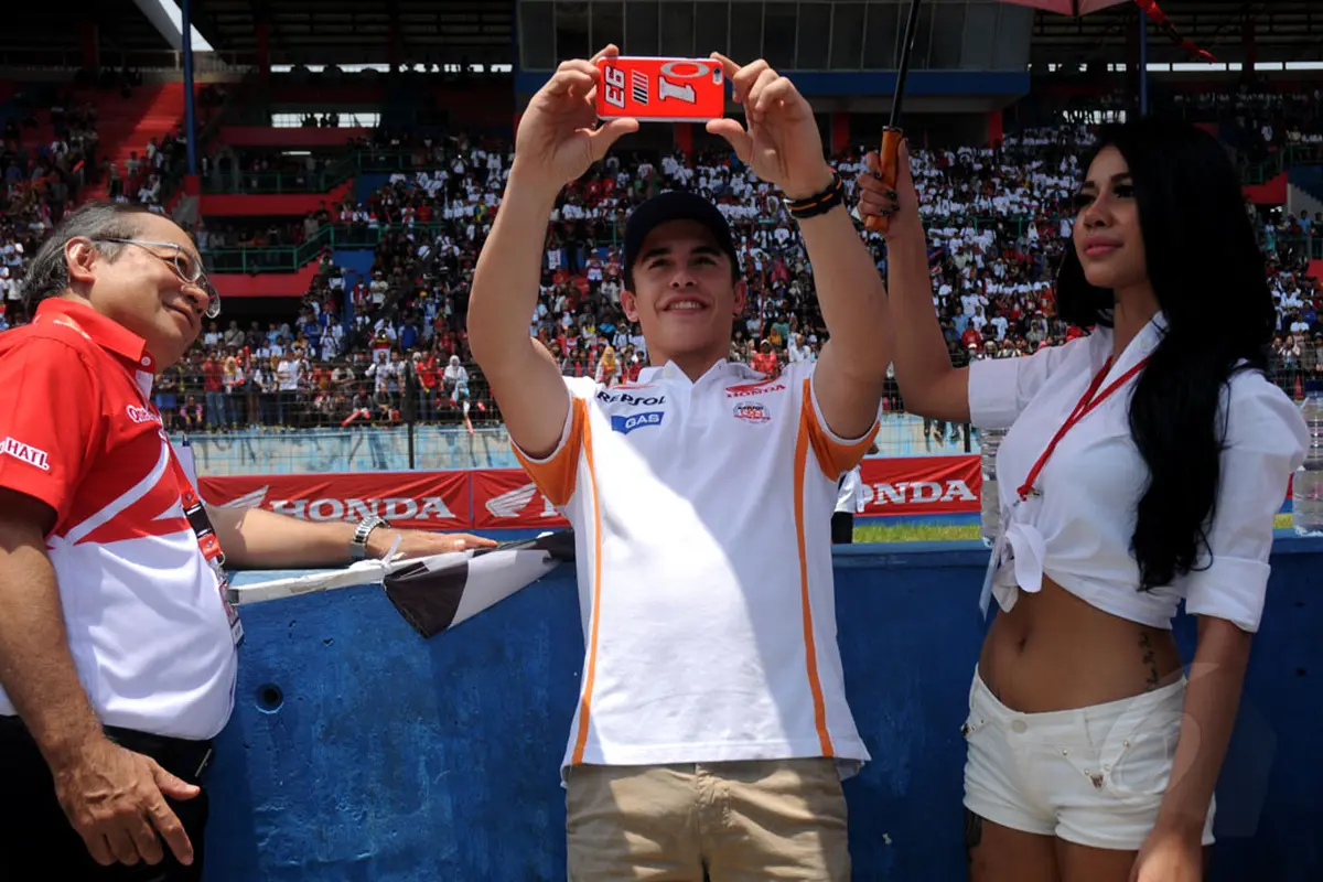 Sambangi Sirkuit Sentul, Marc Marquez Kembangkan Senyum