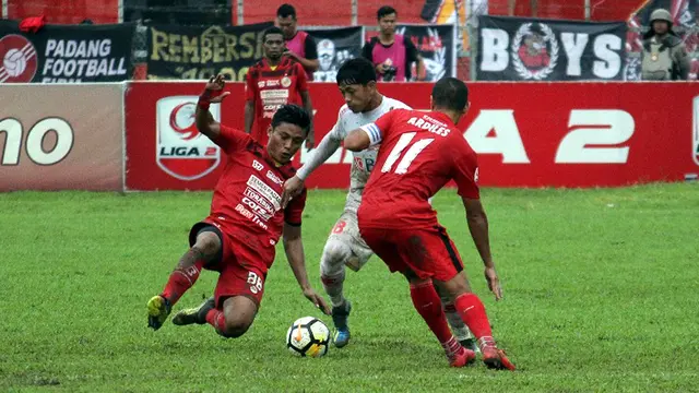 Persis Solo