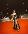 Anya Geraldine melenggang di karpet merah FFI 2022 dengan kebaya hitam [@anyageraldine]