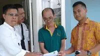 Dari tangan napi narkoba itu, petugas Rutan Tanjung Gusta mendapati 91 butir pil ekstasi. (Liputan6.com/Reza Efendi)