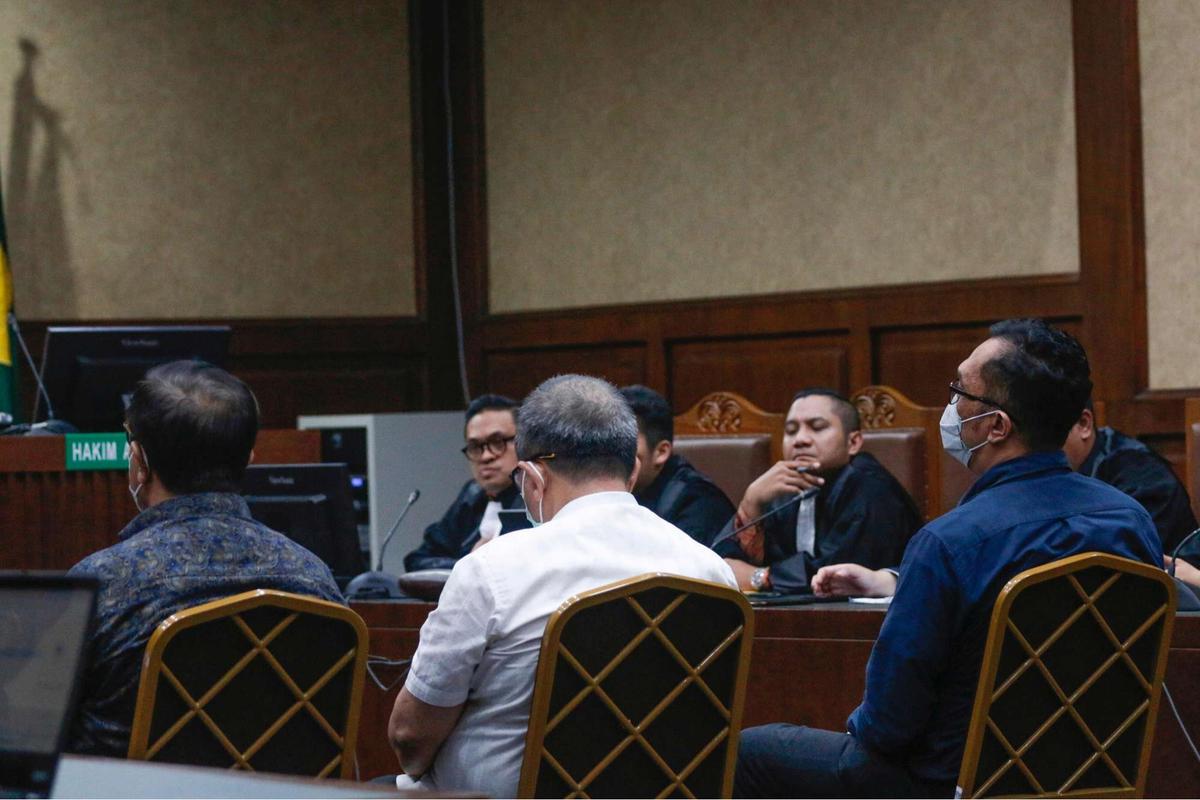 Sidang tuntutan tiga hakim PN Surabaya terkait kasus suap vonis bebas Gregorius Ronald Tannur