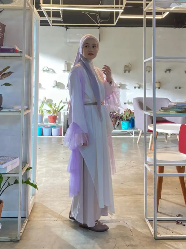 Model Gamis Brokat Warna Pastel Dinda Hauw