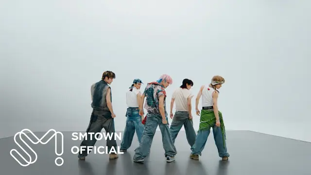 MV "Baggy Jeans"