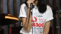 Aktris Michelle Ziudith dalam jumpa pres ILY from 38.000 FT saat peluncuran Original Soundtrack di kawasan SCBD, Kamis (9/6/2016). (Liputan6.com/Herman Zakharia)
