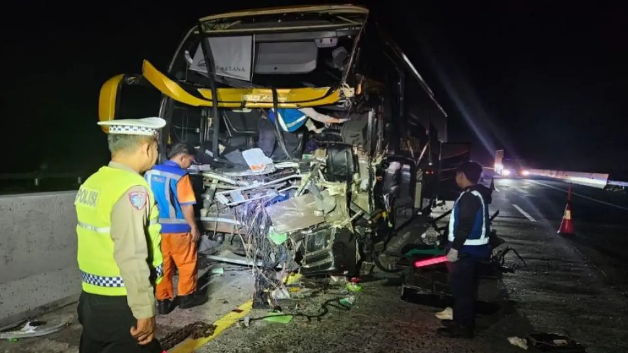 Kecelakaan Bus