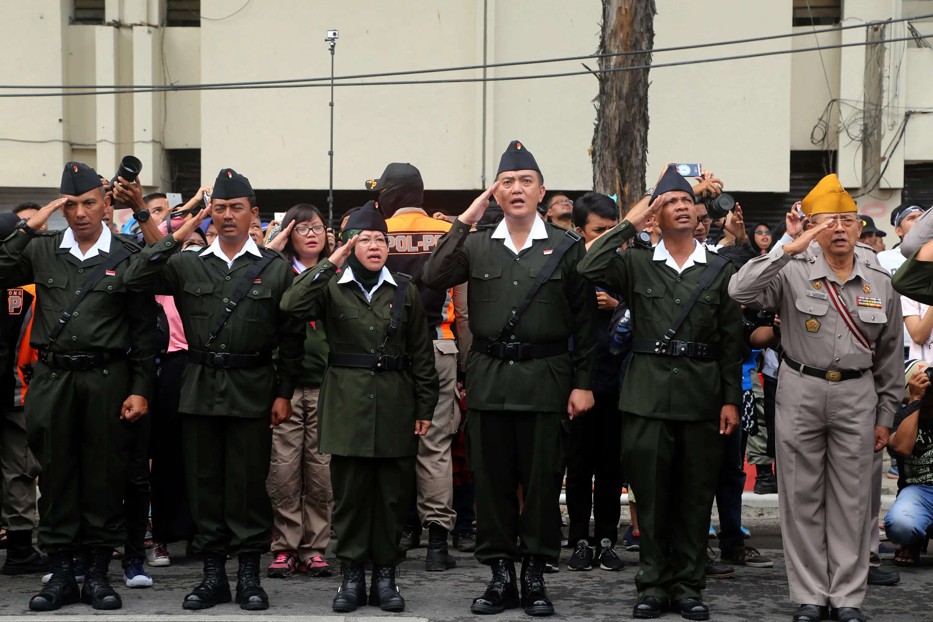 Dalam rangka menyambut Hari Pahlawan, Pemerintah Kota (Pemkot) Surabaya, Jawa Timur, menggelar Parade Juang. (Liputan6.com/Dian Kurniawan)