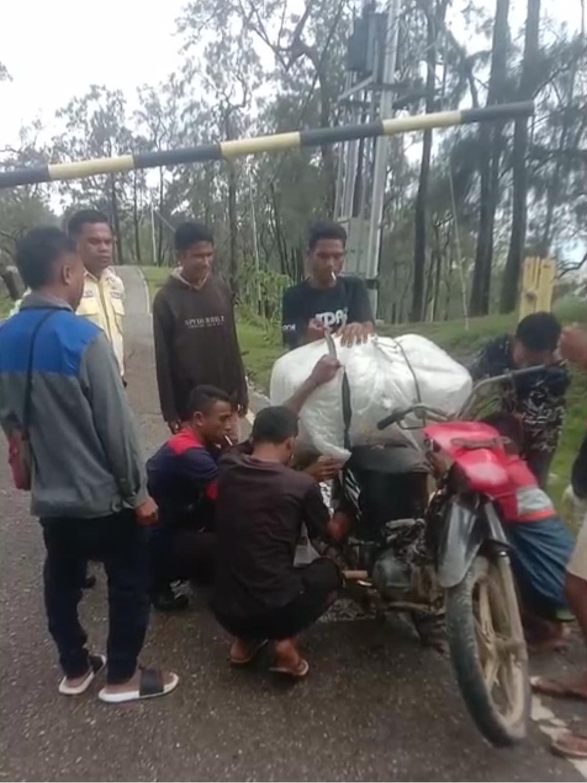 Viral Jasad Bayi di Kupang Diangkut Pakai Motor