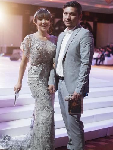Gisella Anastasia Dan Gading Marten Tetap Mesra Sampai Didesak Rujuk Wijaya Saputra Aku Support News Entertainment Fimela Com