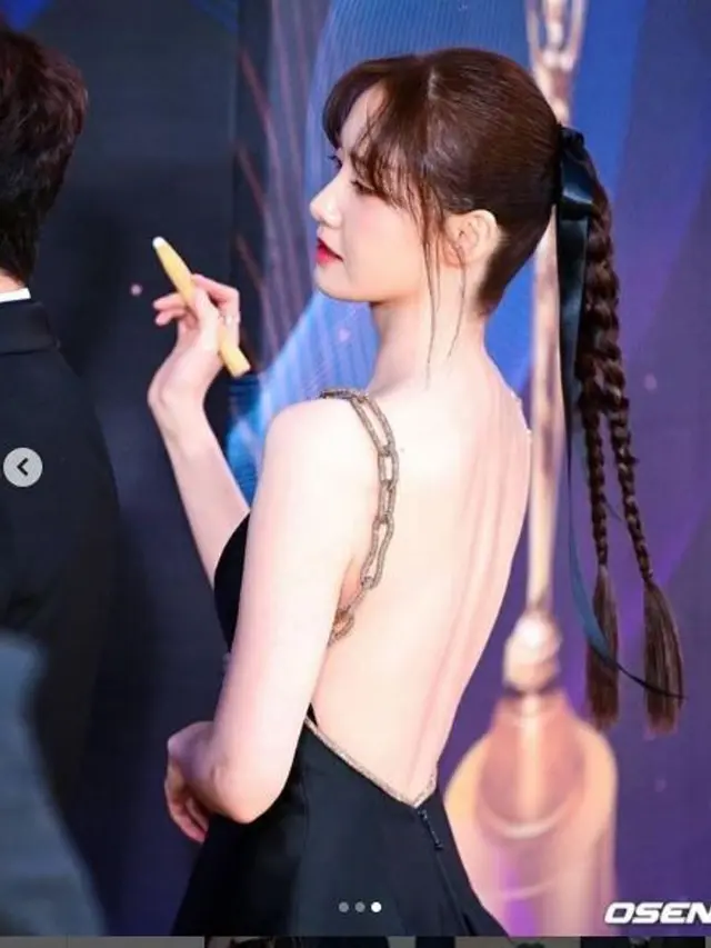 Tampilan Bintang Drama Korea di Karpet Merah Blue Dragon Series Awards 2023