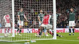 Raheem Sterling sukses mencetak gol pertamanya bersama Arsenal sejak bergabung dengan klub pada musim panas kemarin. Sterling dipinjam dari Chelsea. (AP Photo/Kirsty Wigglesworth)