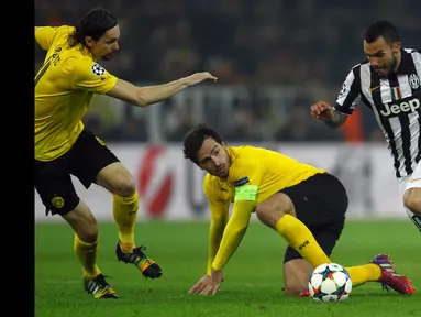 Duel panas terjadi di leg kedua 16 besar Liga Champions antara  Borussia Dortmund dengan Juventus di Stadion Signal Iduna Park, German (18/3/15) . Juventus menang 3-0 atas Borussia Dortmund. (Reuters/Ina Fassbender)