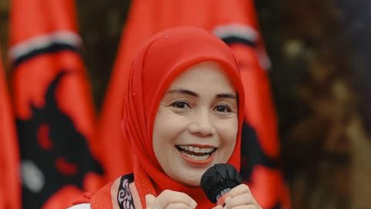 Safari Politik di Lampung, Siti Atikoh Disambut Seni Bela Diri Pincak Khakot