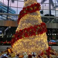 Pohon Natal Ikonik dari 500 kg Plastik Daur Ulang. Dok. Istimewa