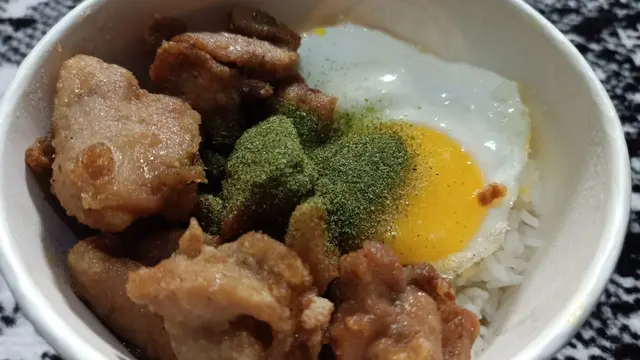 Menu Ayam Tanpa Tulang Baru dari Moon Chicken by Hangry, Saus Mayonesnya Bikin Ketagihan