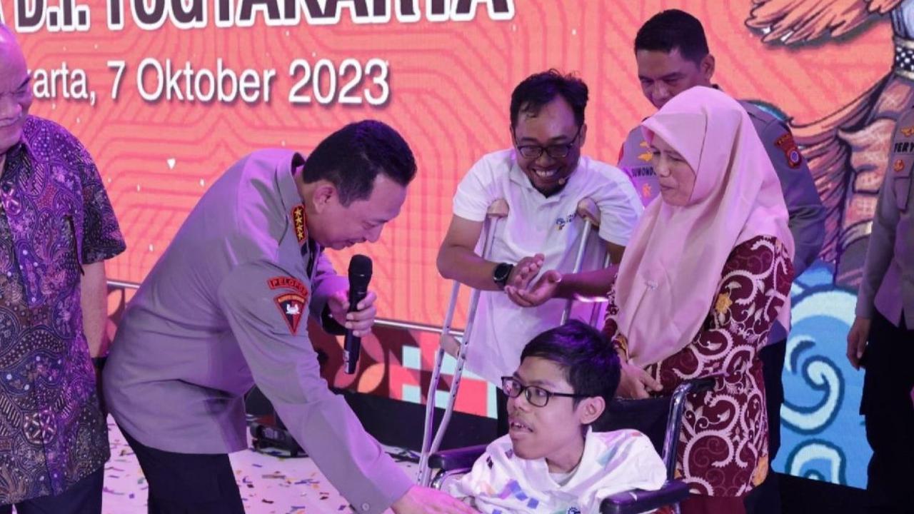 Kapolri Jenderal Listyo Sigit Prabowo belum lama ini meluncurkan platform aplikasi bernama Montir Presisi dalam gelaran Semarak Bakti Bhayangkara Presisi 2023 di Yogyakarta.