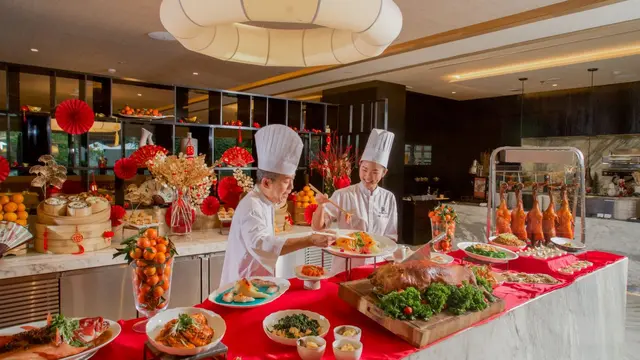 Rayakan Imlek 2026 di The St. Regis Jakarta: Hampers Eksklusif, Afternoon Tea, hingga Jamuan Mewah Penuh Makna