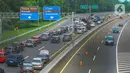 Pemberlakuan rekayasa arus lalu lintas untuk memberikan kenyamanan perjalanan pengguna jalan. (merdeka.com/Arie Basuki)