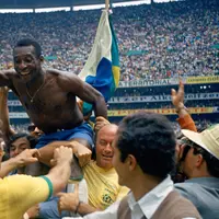 10 Rekor Piala Dunia yang Tak Akan Pernah Terpecahkan Lagi: Pele 3 Kali Juara Piala Dunia bersama Brasil