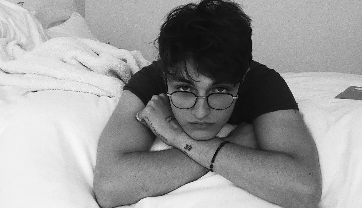 Dilansir dari AceShowbiz, model 23 tahun itu khawatir Kendall akan menyakiti harinya. (instagram/anwarhadid)