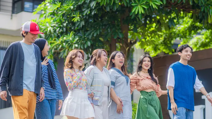 wanita desember bersama-sama