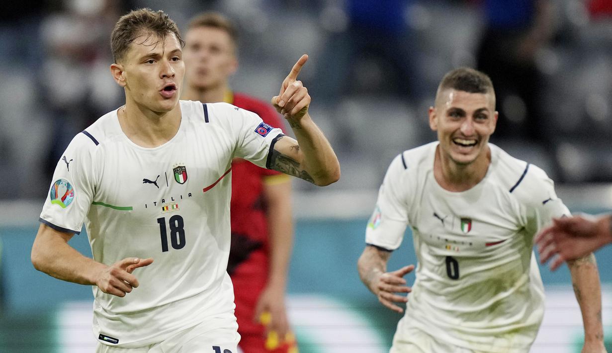 Nicolo Barella - Pemain Inter Milan ini menjadi salah satu pemain terbaik pada laga Italia kontra Belgia. Selain konsisten membantu serangan, Barella sukses mencetak satu gol dan satu assist yang membuat Gli Azzurri berhak melaju ke semifinal. (AP Photo/Matthias Schrader, Pool)