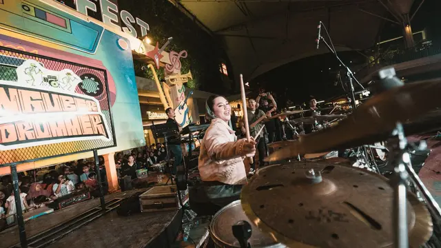 Nguber Drummer
