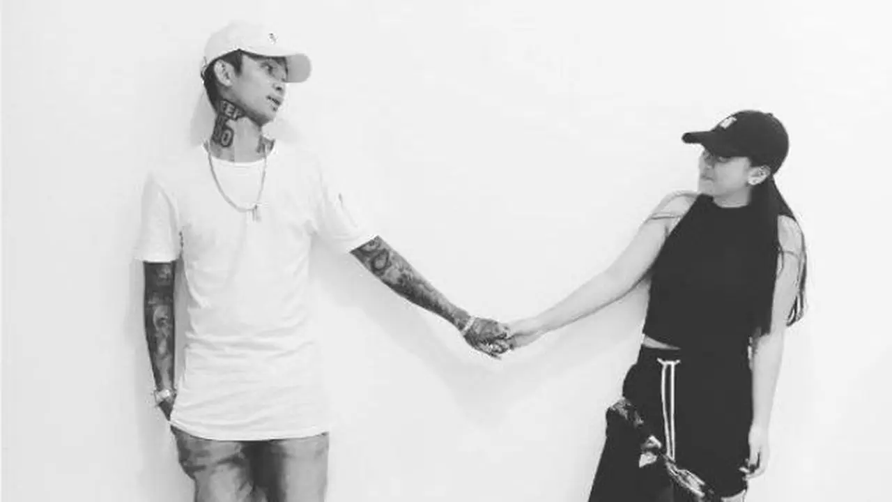 Young Lex dan Pacar