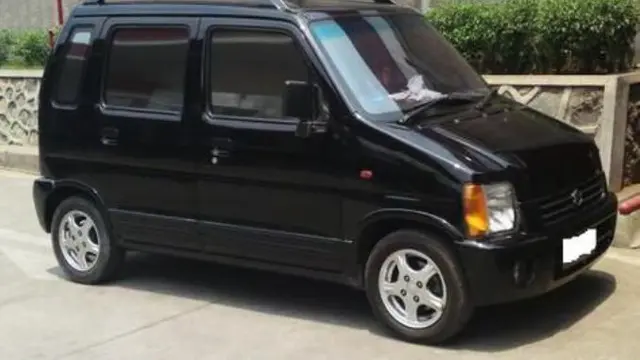 Suzuki Karimun (Otosia)