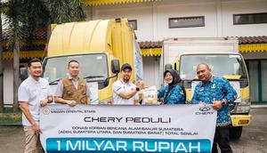 PT Chery Sales Indonesia (CSI) menyalurkan bantuan tanggap bencana kepada masyarakat terdampak banjir di Kota Medan, Sumatera Utara (Chery Indonesia).