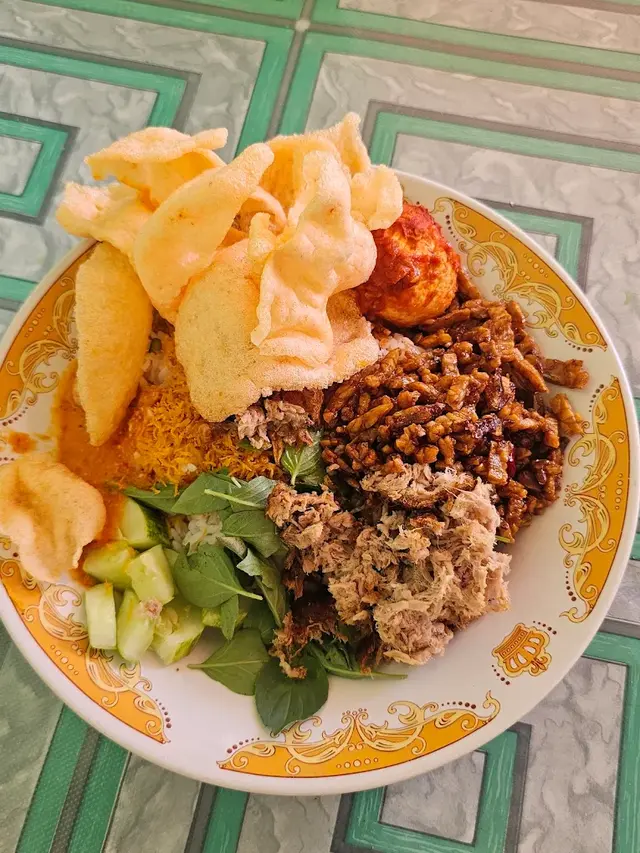 Nasi Ulam di Jakarta