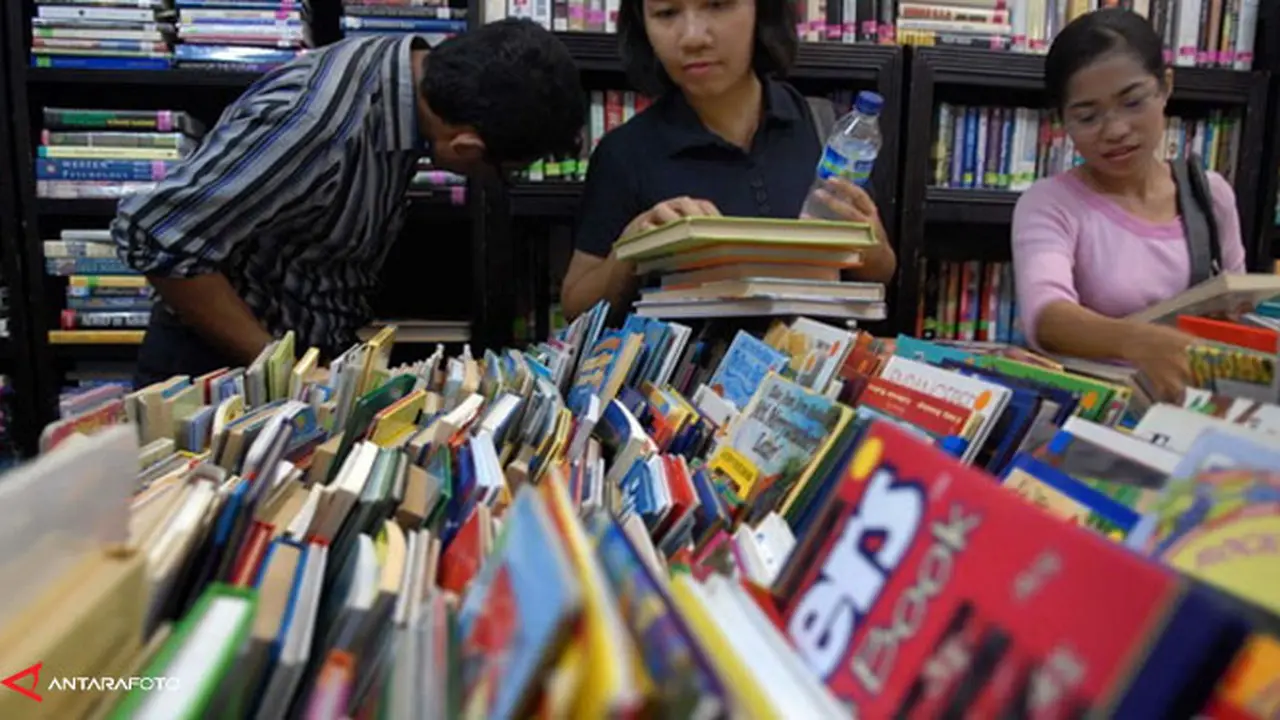 buku-sekolah130619d.jpg