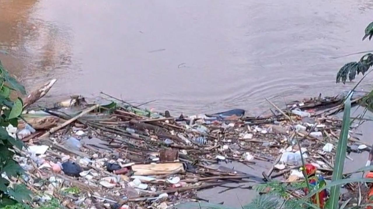 Geger Mayat Tanpa Kepala di Kali Ciliwung