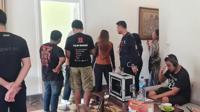 Adegan film Cahaya Gemintang Masa Depan