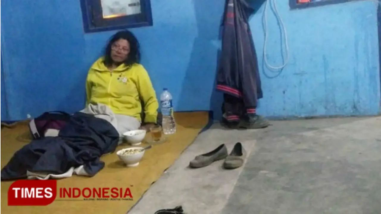 Puluhan Pendaki Masih Terjebak di Puncak Lawu