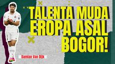 Wawancara Ekslusif kali ini kami mendapat kesempatan untuk ngobrol bareng dengan Damian Van Dijk, salah satu pemain klub asal Belanda (Telstar) yang memiliki darah asal Bogor dari sang ayah. Seperti apa ceritanya? Berikut ini video selengkapnya.