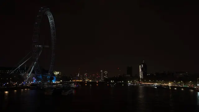 London Eye dan Gedung Parlemen Inggris