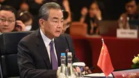 Menteri Luar Negeri (Menlu) RI China Wang Yi di pertemuan dengan para menlu ASEAN dalam ASEAN Post Ministerial Conference with China di Jakarta, Kamis (13/7/2023). (Dok: Kemlu RI)