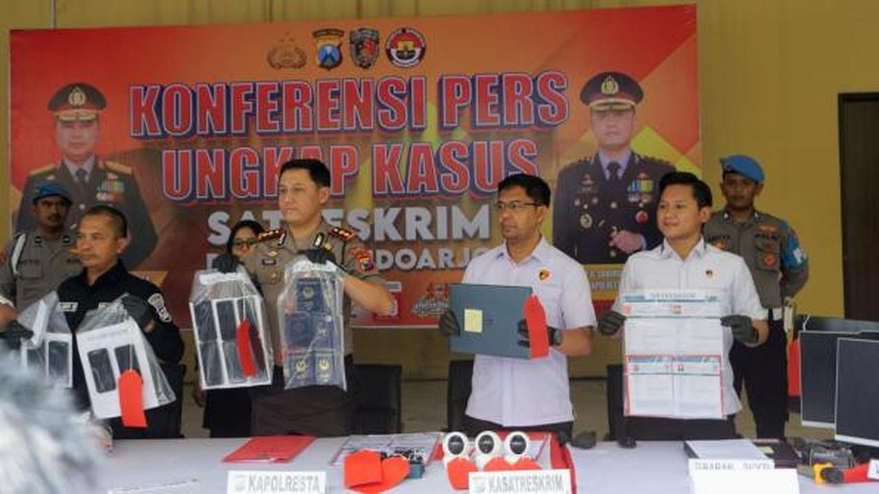 8 WN Vietnam Ditangkap, Rumah Mewah di Sidoarjo Jadi Markas Penipuan Online