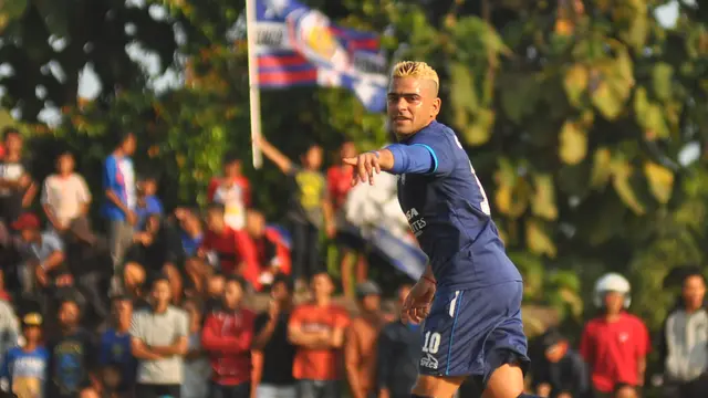 Cristian Gonzales