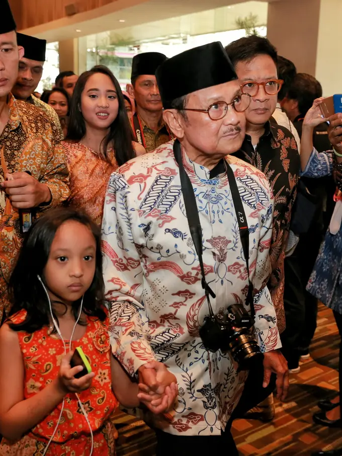[Bintang] BJ. Habibie