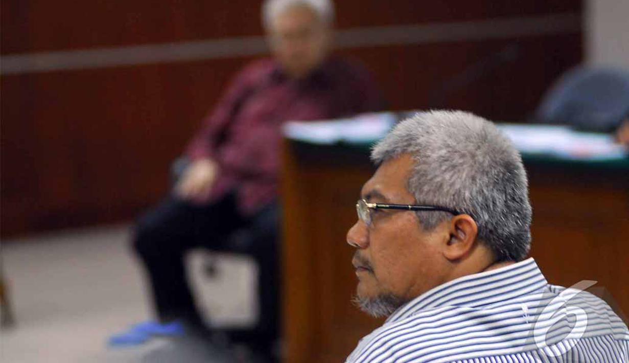 Saksi ahli Sugeng Joko Sarwono menilai rekaman suara hasil penyadapan Komisi Pemberantasan Korupsi identik dengan suara MS Kaban dan terdakwa Anggoro Widjojo, Rabu (28/5/2014) (Liputan6.com/Miftahul Hayat).